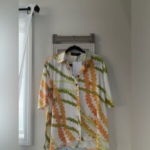 Brand new Lexbreezy Lei Mai Loa button down blouse